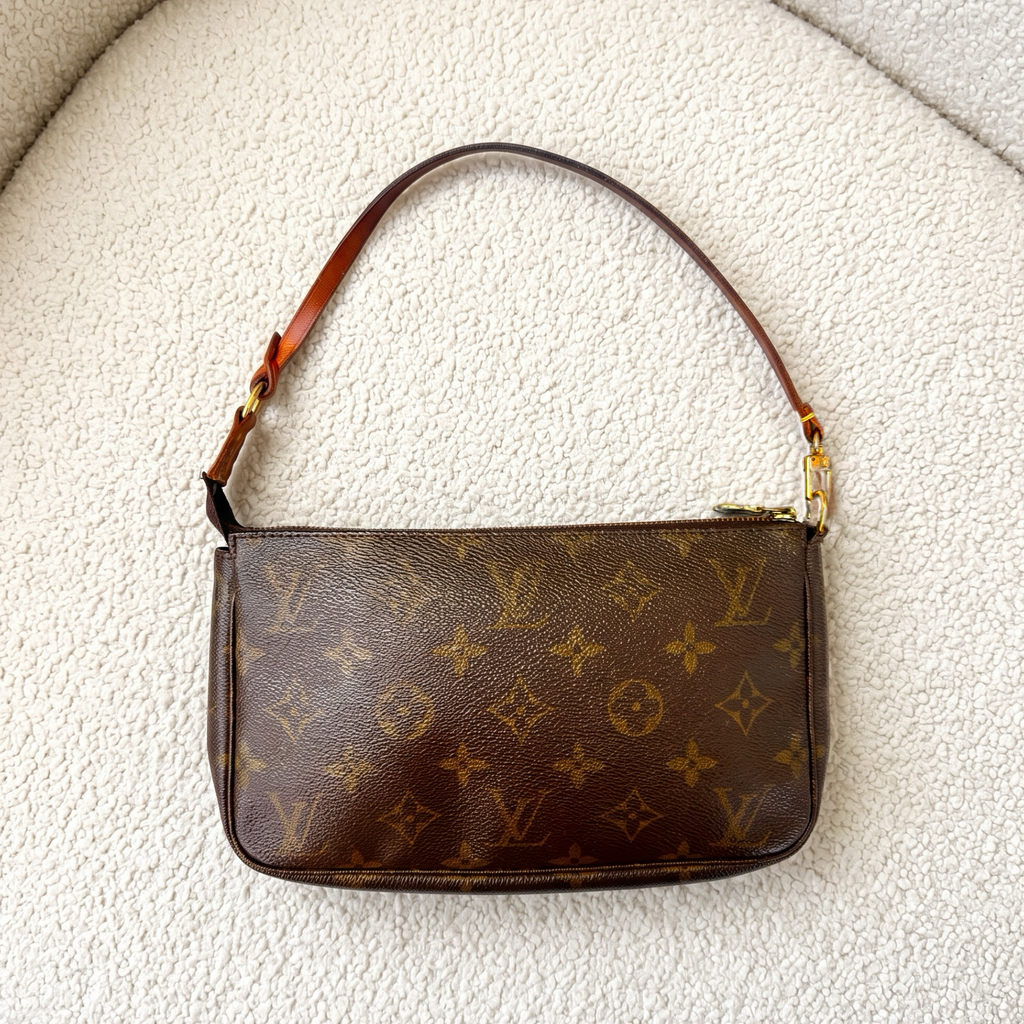 Vintage Louis Vuitton Monogram Pochette Shoulder Bag