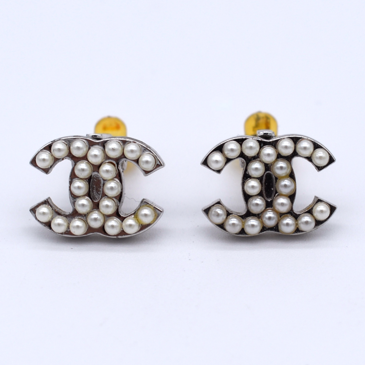 Vintage Chanel CC Pearl Clip Earrings