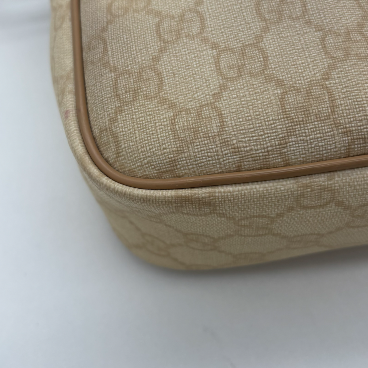 Vintage Light Beige Gucci Crossbody Bag