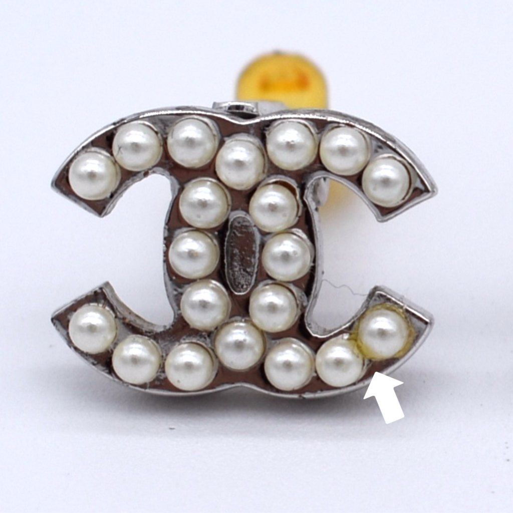 Vintage Chanel CC Pearl Clip Earrings