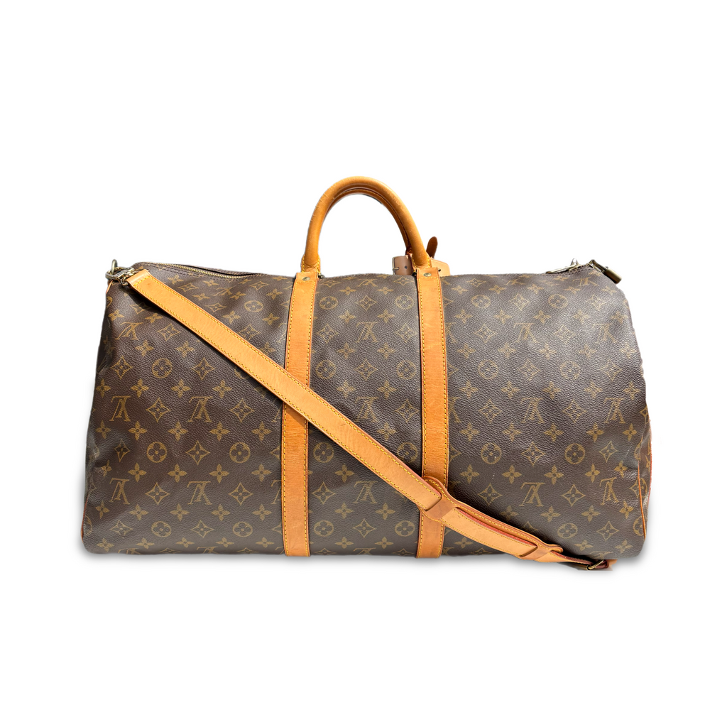 Back of vintage Louis Vuitton Bandoulière 55 monogram holdall
