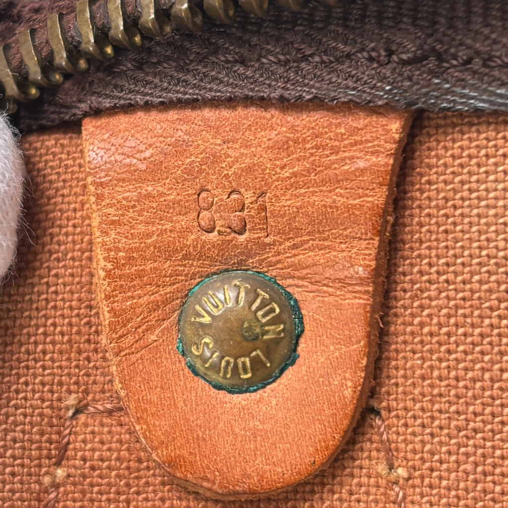 Vintage Louis Vuitton Speedy 40 Monogram Handbag
