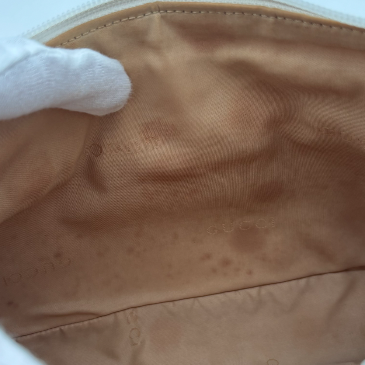Vintage Beige Gucci Bamboo Shoulder Bag